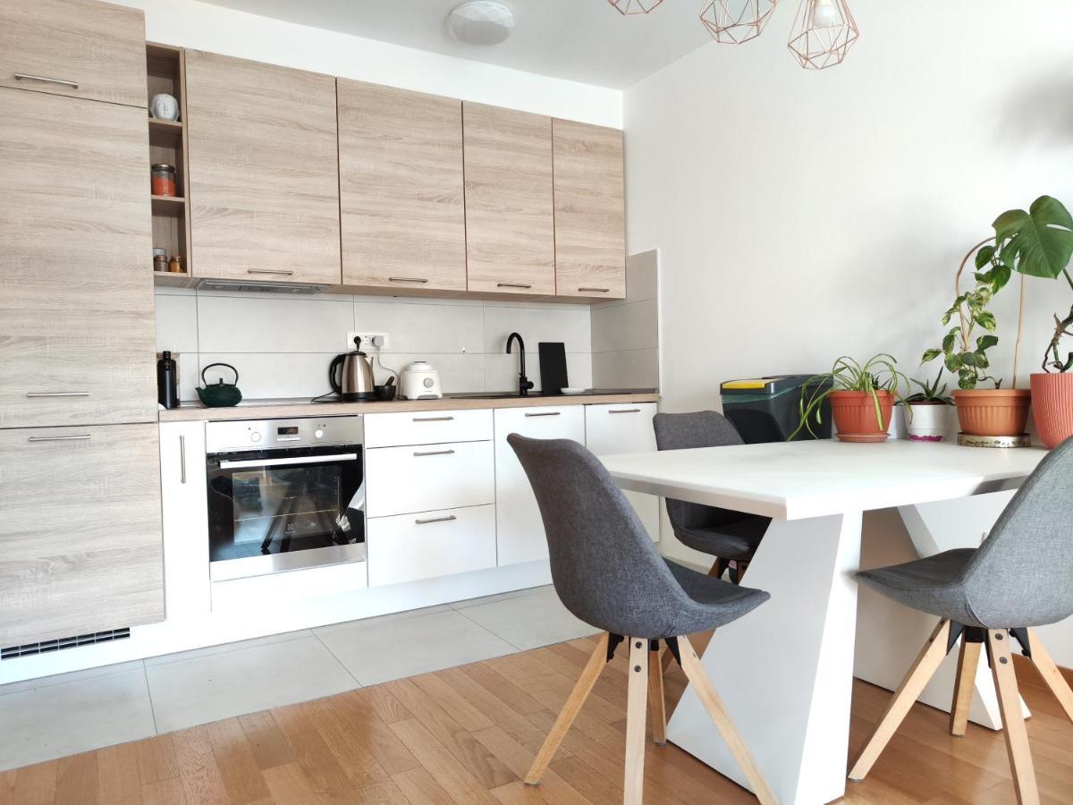 Lucy Apartment Спліт Екстер'єр фото