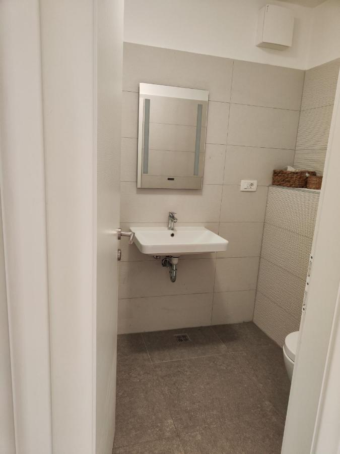 Lucy Apartment Спліт Екстер'єр фото
