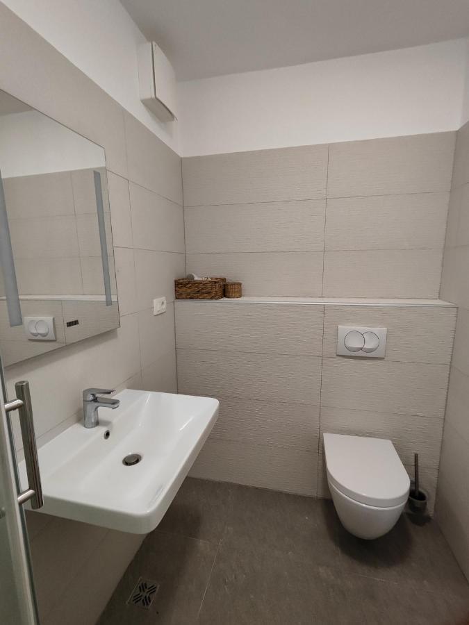 Lucy Apartment Спліт Екстер'єр фото
